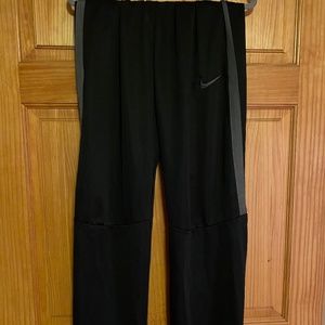 Mens medium Nike athletic pants